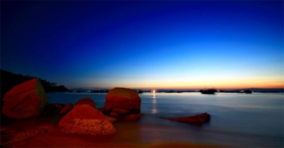 蓝天碧波白沙浪 最美深圳东海岸